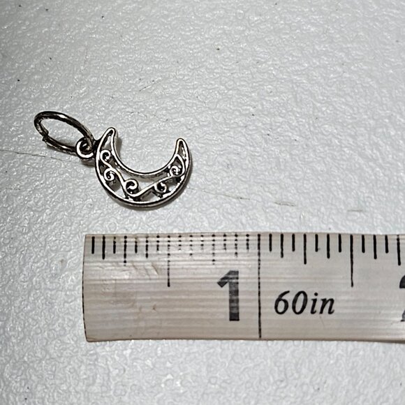 Celestial Moon Crescent Silver Tone Filigree Pendant Charm Ornate Swirl Design - Picture 3 of 3